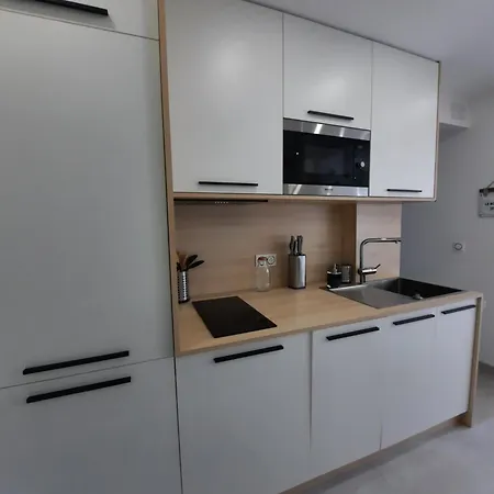 Apartment Avec Jardin 1 Minute A Pied La *