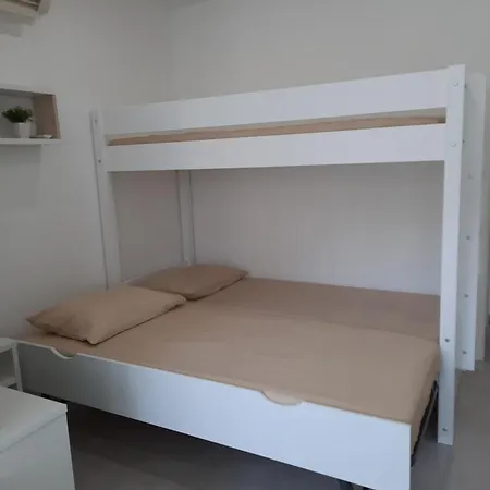 Avec Jardin 1 Minute A Pied La Apartment *